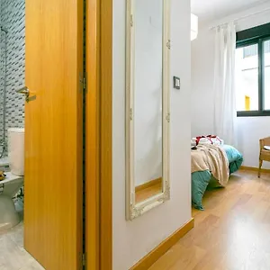 -malagasunapts- Freeparking Rooftoppool Malaga
